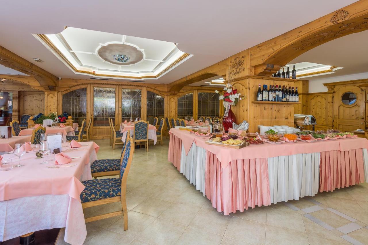 Hotel St. Raphael Madonna Kültér fotó